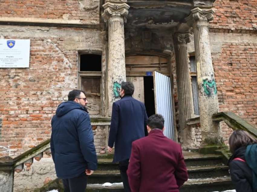 Ambasadori gjerman kundër restaurimit të shtëpisë së Xhafer Devës në Mitrovicë