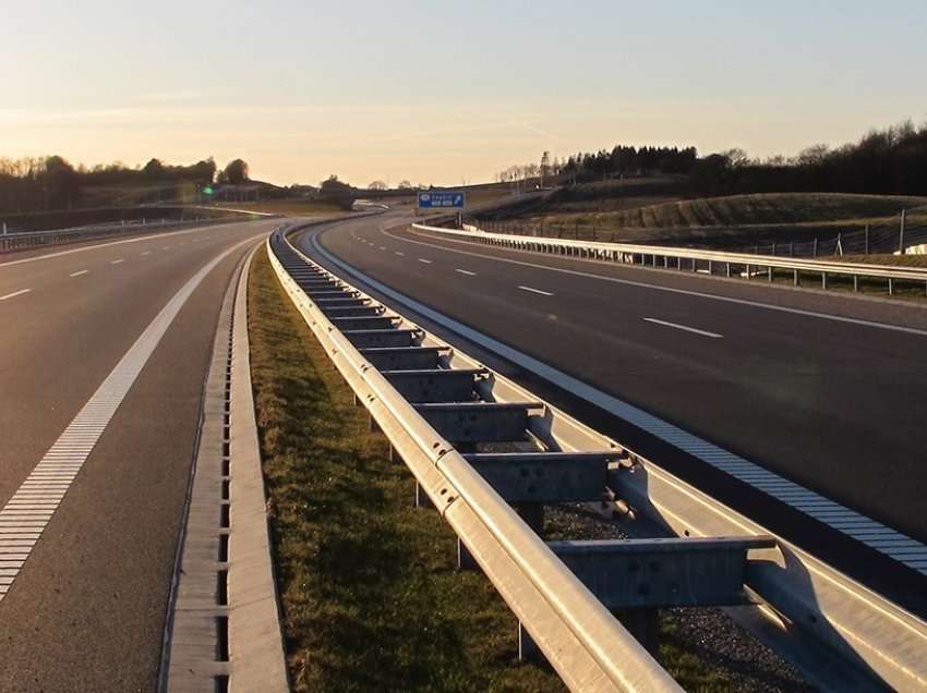 INSTAT: Nga 2014-2020 janë investuar 1,2 mld euro në rrugë, por numri i kilometrave ka rënë me 4.4%
