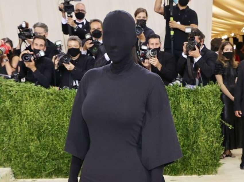 Kim ishte kundër veshjes së saj në “Met Gala” 