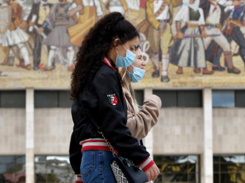 Vaksinimi/ 41% e popullatës ka marrë dy doza; Shqipëria pas Kosovës e Malit të Zi