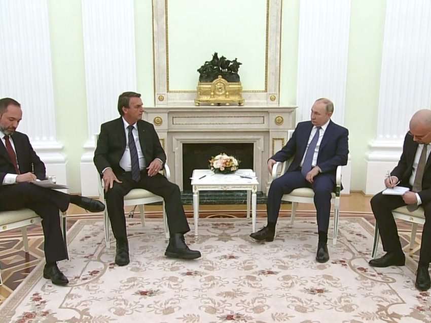“Zvogëlohet” tavolina pritëse e Putinit në takimin me homologun brazilian