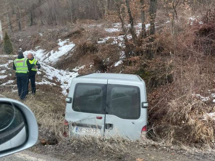 Lëndohen dy persona në aksidentin që ndodhi në magjistralen Prishtinë-Gjilan