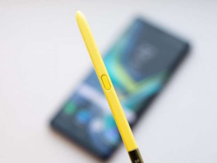 Telefoni i ardhshëm fleksibël i Samsung vjen me një përmirësim të dukshëm