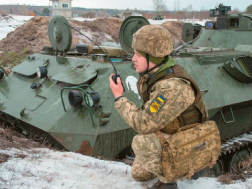 Zyrtarët ukrainasë vizitojnë rajonet lindore, përballen me granatime