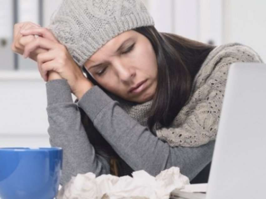 Katër këshilla që të ndjeheni më pak të lodhur gjatë dimrit
