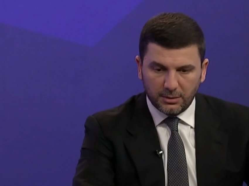 Krasniqi: Kurti ka pozicionin që nuk e ka pasur asnjë kryeministër në dialog me Serbinë