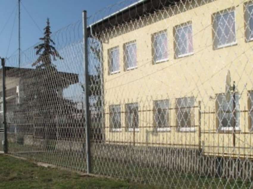 Një person arratiset nga burgu i Smrekonicës 