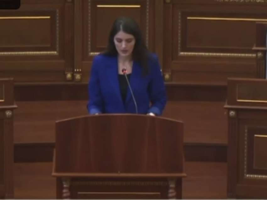 Fjalimi i fuqishëm i Marigona Gecit - kërkon këtë gjë nga Qeveria e Kosovës