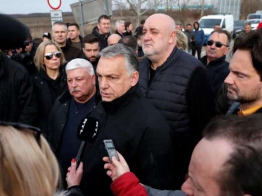 Kryeministri hungarez shkon në kufirin e Ukrainës, ja çka thotë për sanksionet kundër Rusisë