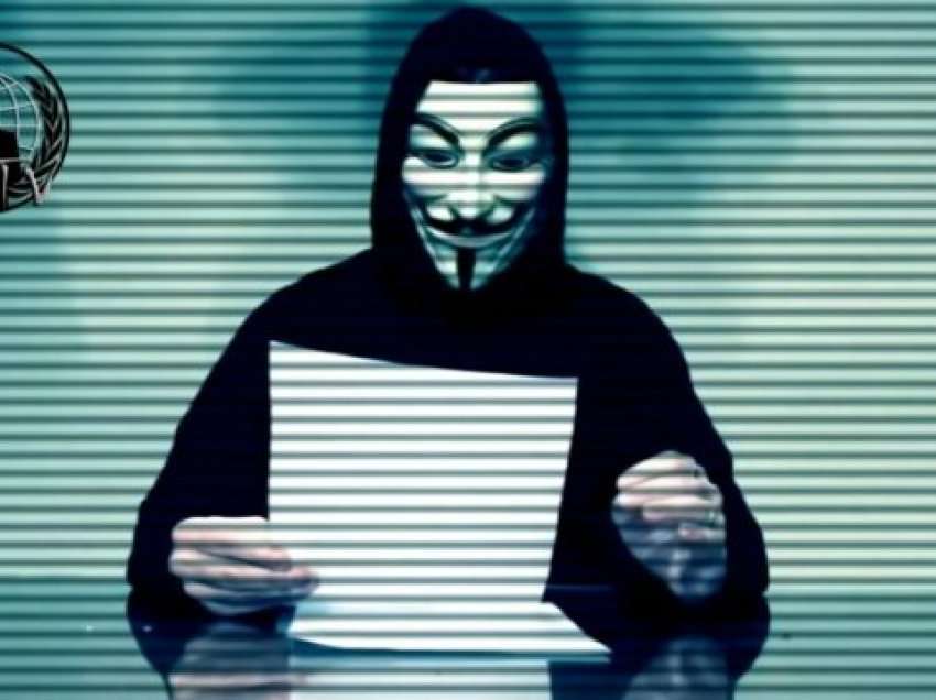 Anonymous sulmojnë webfaqen e qeverisë ruse, del jashtë funksionit