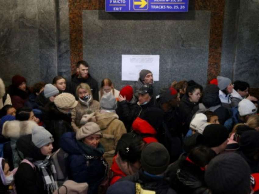 Të larguarit nga Ukraina do të pajisen me leje qëndrimi për 3-vjet