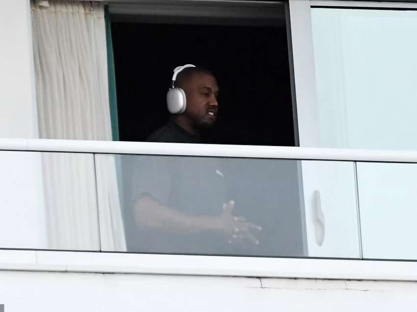 Kanye West harron Kim Kardashian, shfaqet me dy femra në hotel