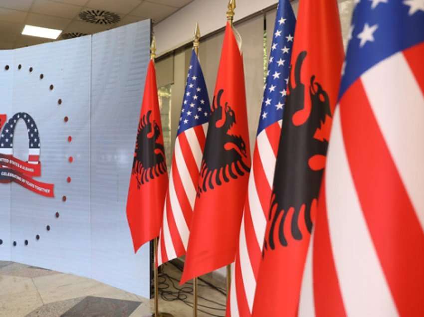 Mediat: Amerika po e forcon praninë ushtarake në Ballkanin perëndimor përmes Shqipërisë