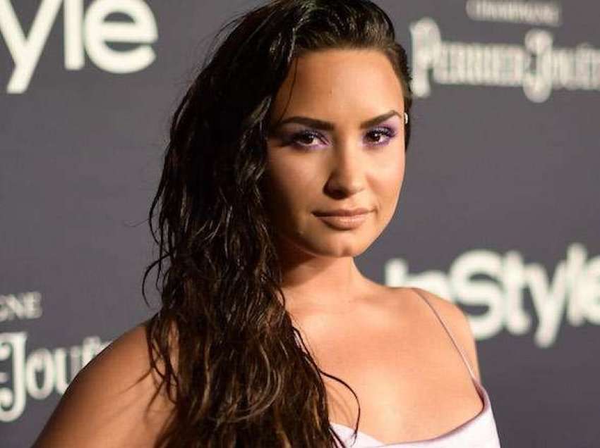 Demi Lovato përfundon sërish në rehabilitim