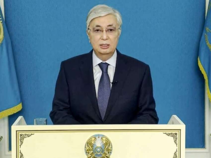 Trazirat në Kazakistan, presidenti shkarkon dy zyrtarë të lartë të sigurisë