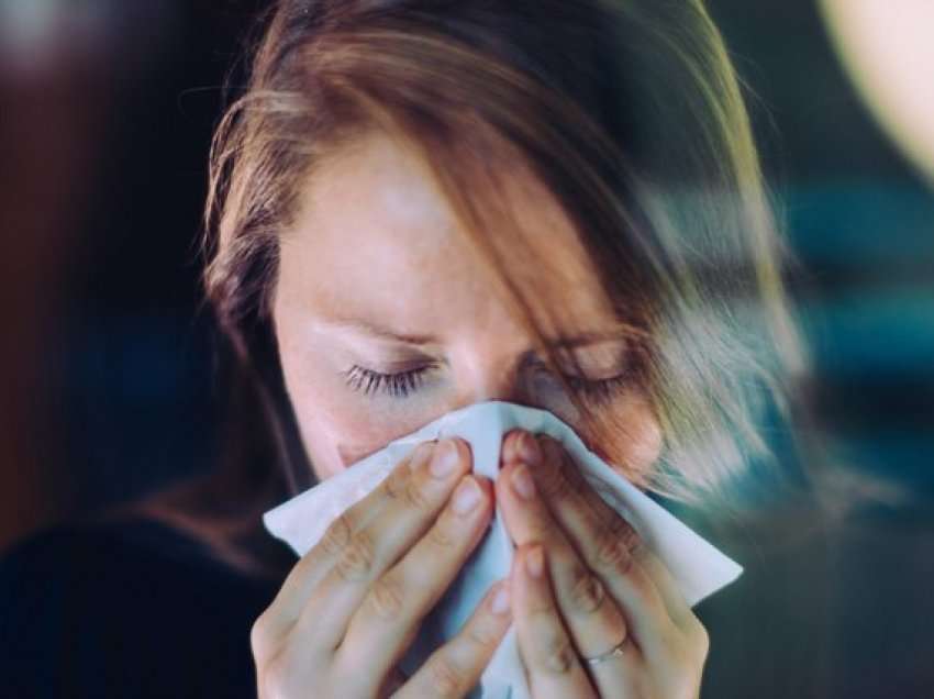 Studimi: Gripi mund të ofrojë mbrojtje ndaj Covid-19