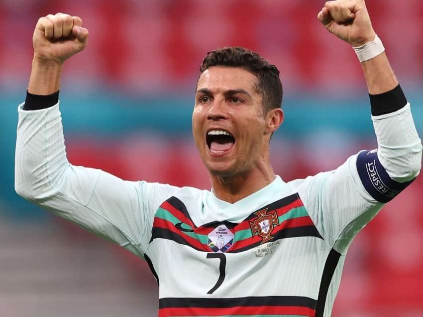Ronaldo kërcënon Italinë