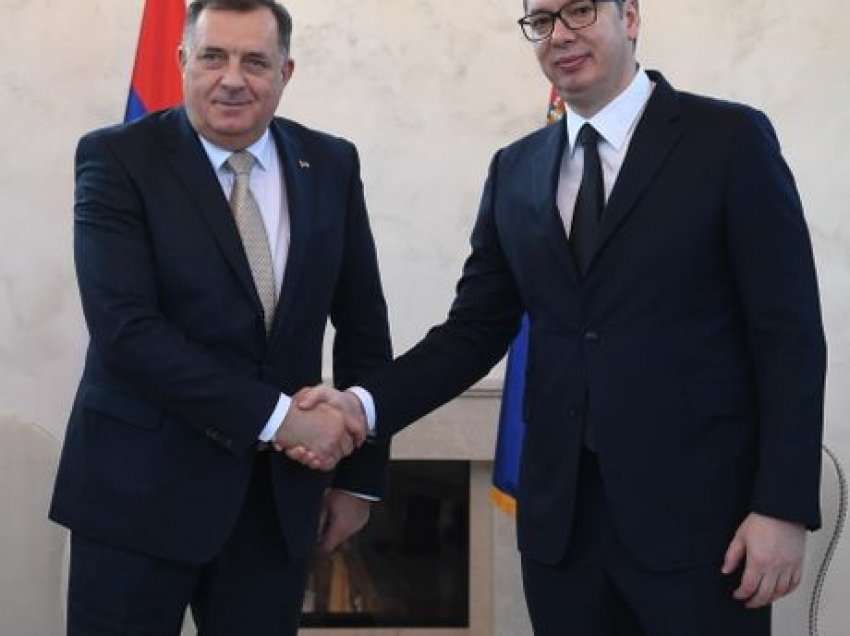 Mësohen detaje të reja nga takimi Dodik-Vuçiq - ja çfarë i kërkoi presidenti serb