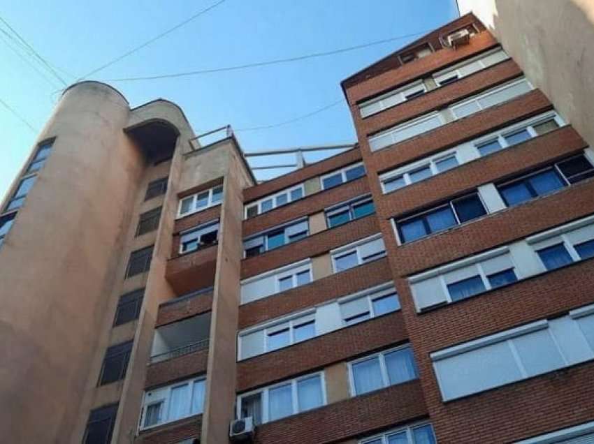 ​Komuna e Prishtinës ndalon punimet në një mbindërtim në “Bregun e Diellit”