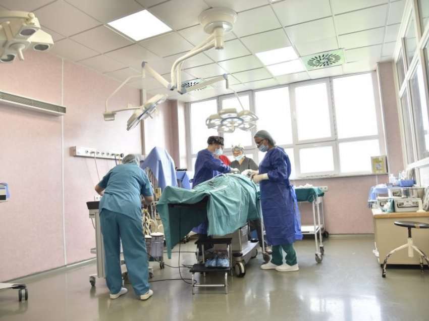 Për 12 muaj, në Klinikën e ORL-së janë kryer 1 mijë e 521 operacione