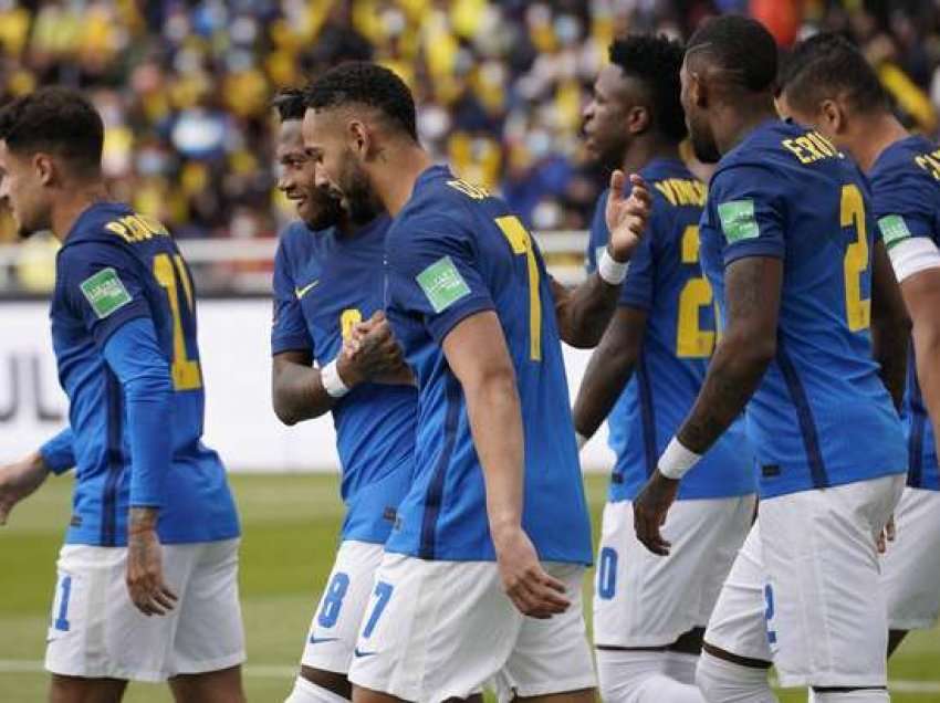 Ekuadori - Brazili, dy gola, dy kartona të kuq e dy kartona të kuq të anuluar  