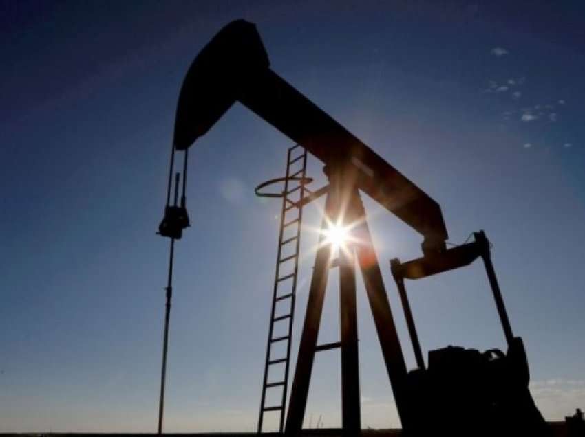 Tensionet gjeopolitike rrisin çmimin e naftës