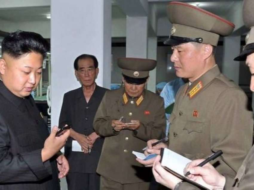Keni dëgjuar për telefonat inteligjentë të Koresë së Veriut? Ata janë ‘më të rrallët në botë’, edhe pse nuk janë as iPhone e as Samsung!