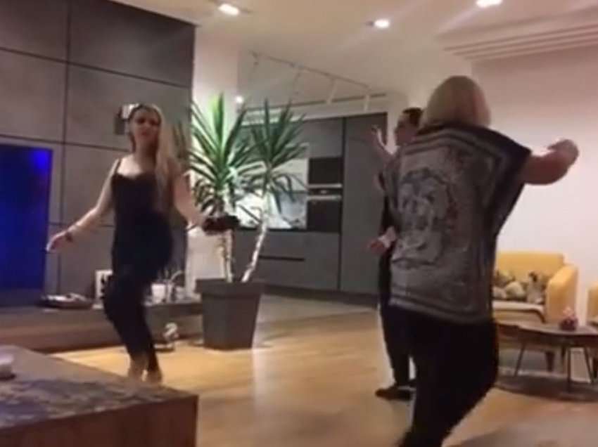 “Mos qaj profë”/Kimete Berisha publikon video duke vallëzuar, kështu e quan deputeten e VV-së
