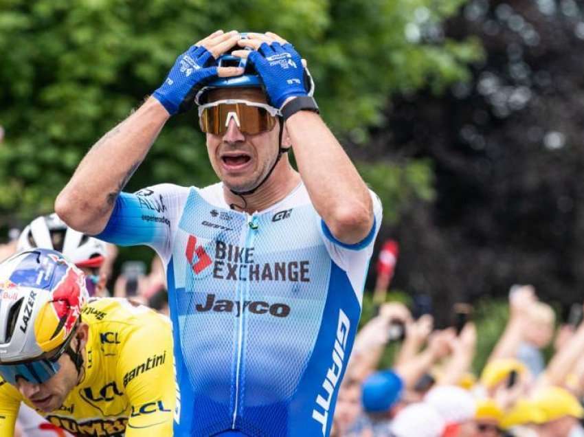 Dylan Groenewegen fiton garën dramatike të etapës së tretë të “Tour de France”