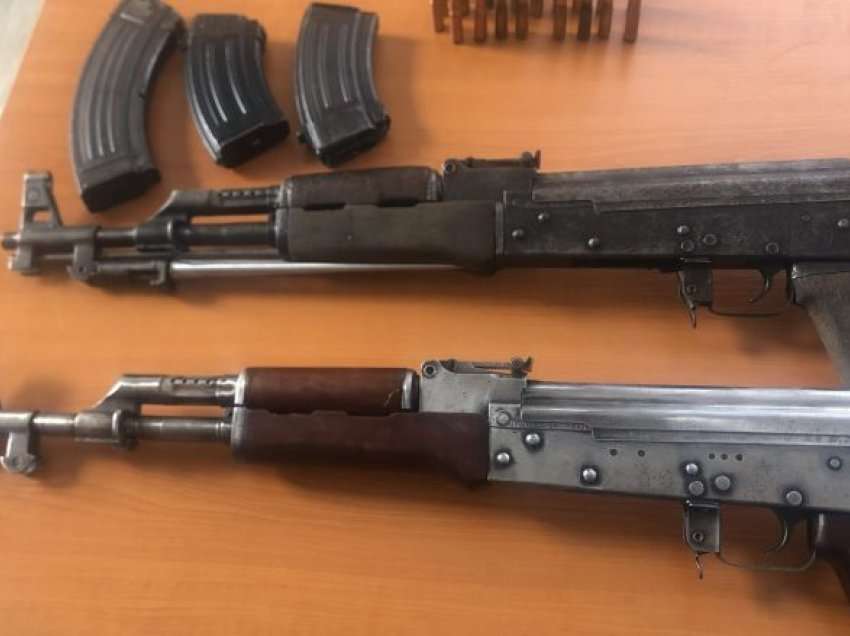 Operacioni policor “Bjeshka  2022” në Junik, gjenden armë ilegale në stane dhe arrestohet një 68 vjeçar