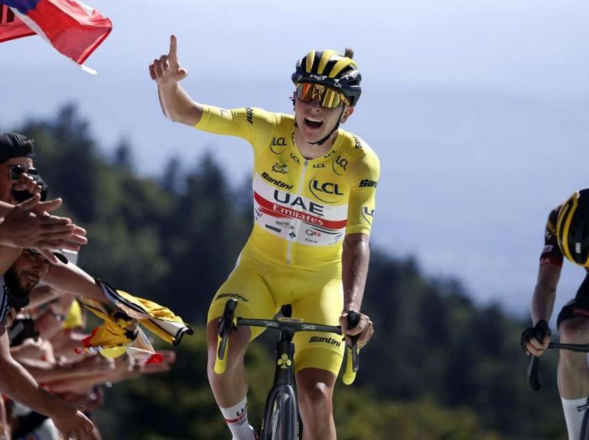 Tadej Pogaçar triumfon në “Tour de France”: E doja shumë këtë fitore 