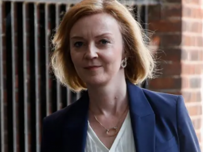 Liz Truss shpall kandidaturën për kryeministre të Mbretërisë së Bashkuar