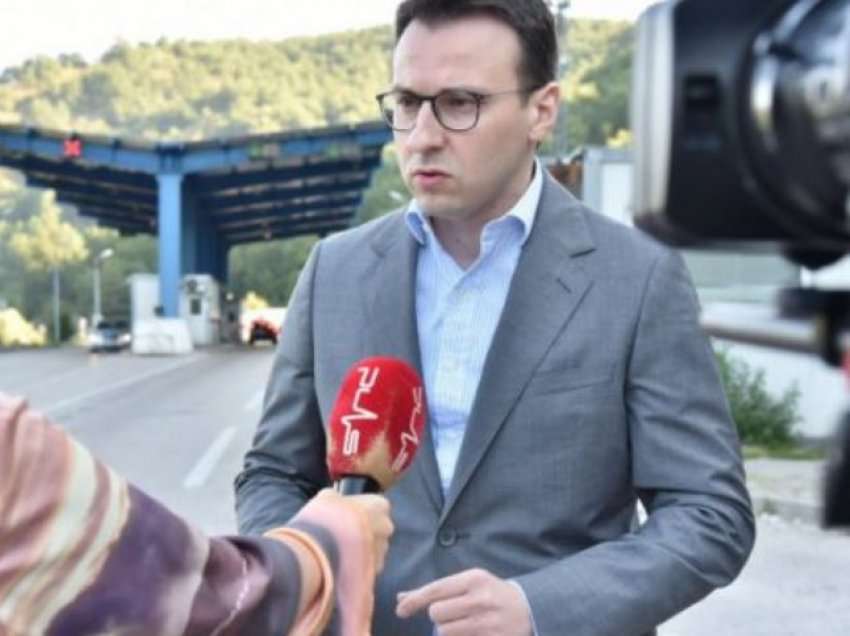 Petkoviq: Kurti edhe sot ma ndaloi hyrjen në Kosovë, i bëj thirrje që t’i thërras mendjes 