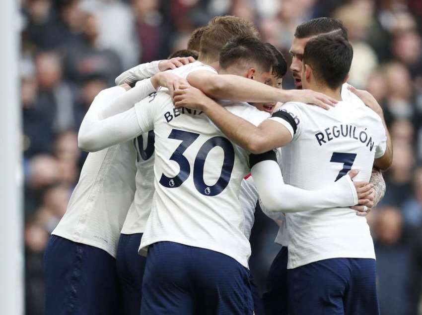 Tottenham përforcon krahët e mbrojtjes