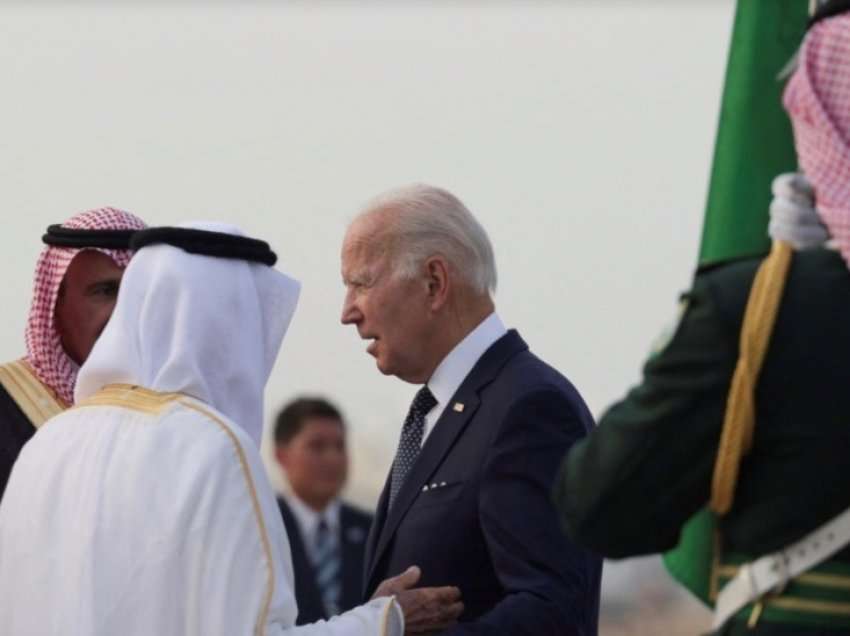 Presidenti Biden nis vizitën në Arabinë Saudite