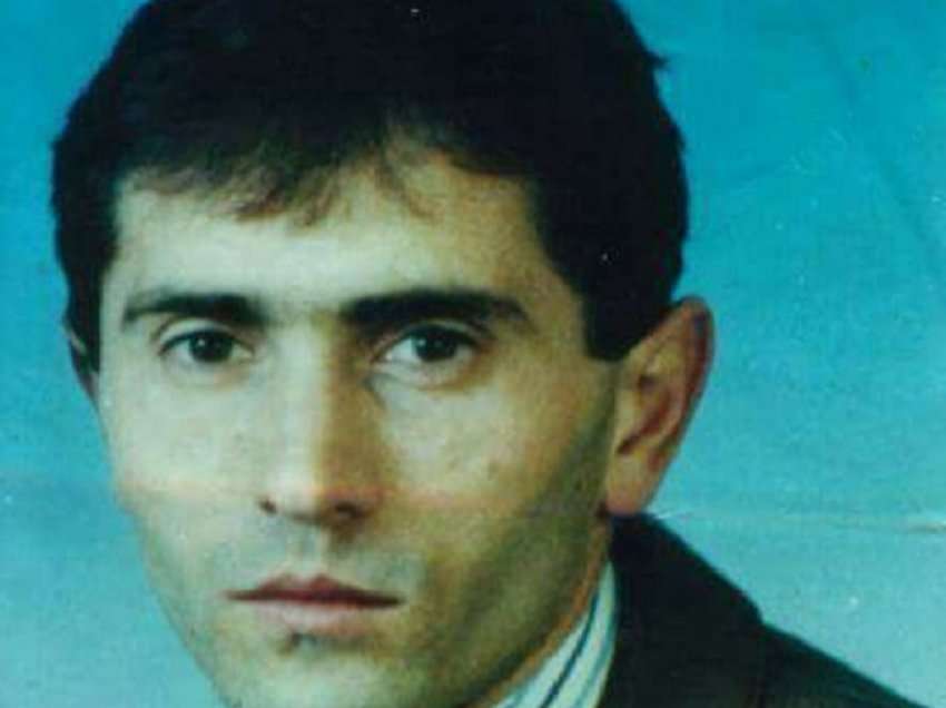 Vrasja e pandriçuar e kapitenit Adem Ukëhaxhaj / Ramush Haradinaj na përshëndeste me grushtin komunist