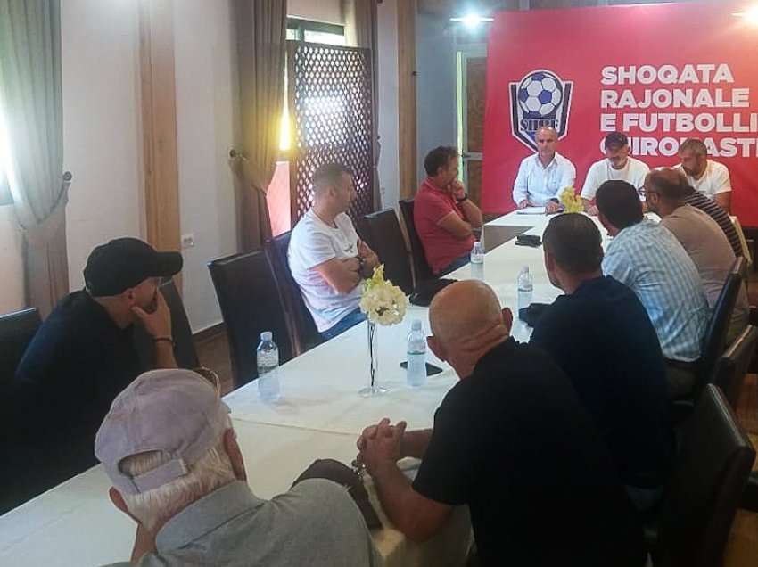 Shoqata Rajonale e Futbollit Gjirokastër, takim me trajnerë e drejtues akademish