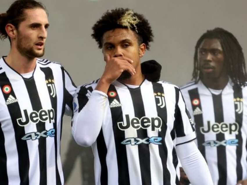 Tottenham synon transferimin e mesfushorit të Juventus