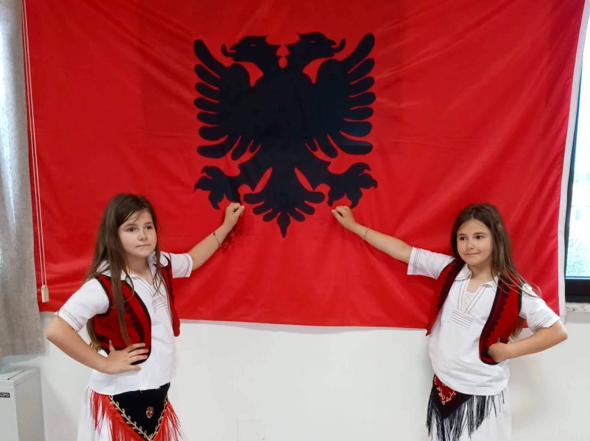 Festa e vitit të ringjalljes së shkollës shqipe në Treviso 