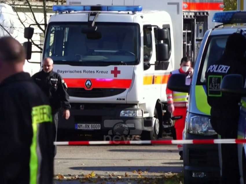 Plagosen me thikë 4 studentë në një universitet në Gjermani
