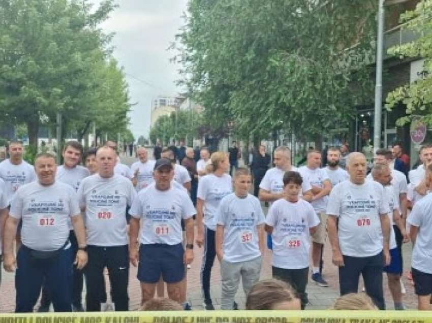 ​U mbajt mini-maratona ‘’Vrapojmë me policinë tonë’’