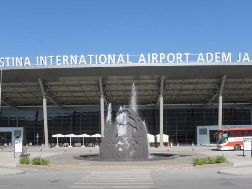 Alarm për mjete shpërthyese në Aeroportin “Adem Jashari” në Prishtinë