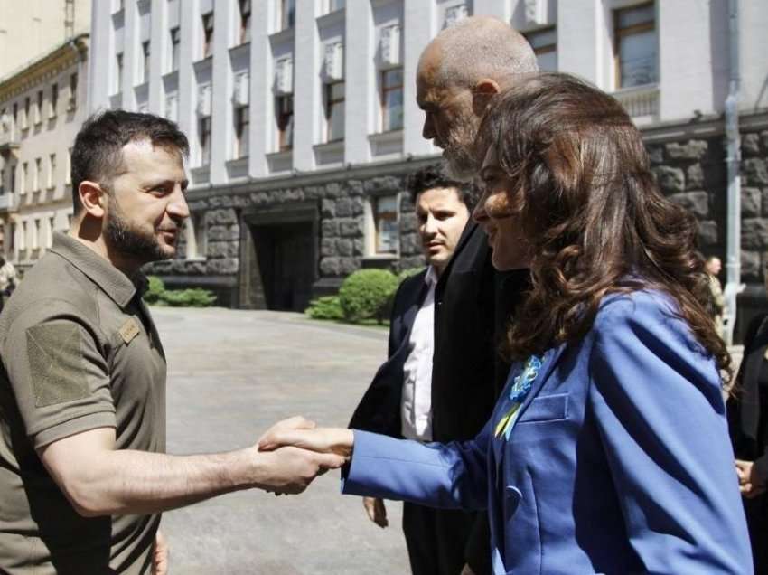 Vizita e Ramës dhe Abazoviqit në Kiev/ Ministrja zbulon të pathënat: Ishim gjithë kohës në ruajtje nga forcat ukrainase dhe garda