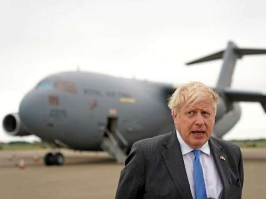 Kryeministri britanik paralajmëron për ‘lodhjen e Ukrainës’