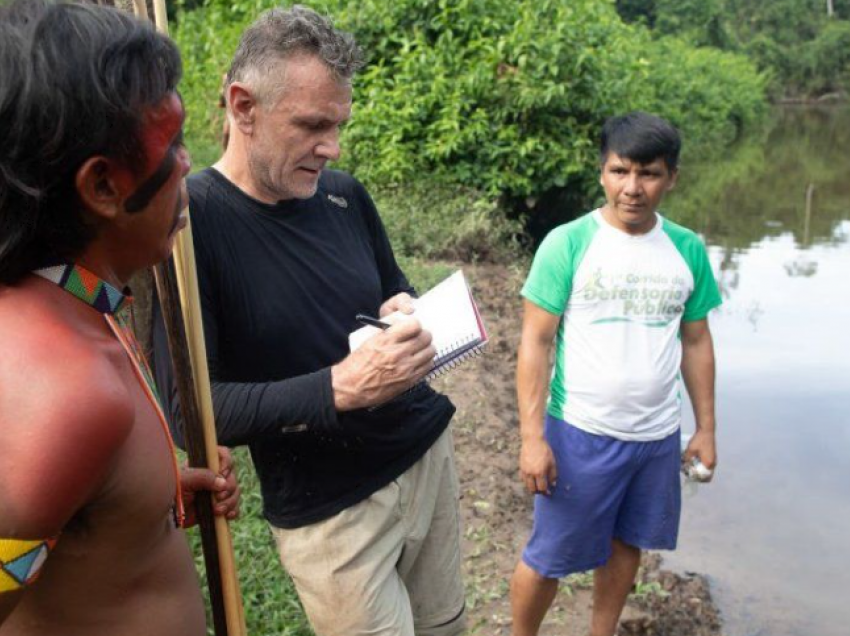 U zhduk në Amazonë, gjendet trupi i pajetë i gazetarit britanik
