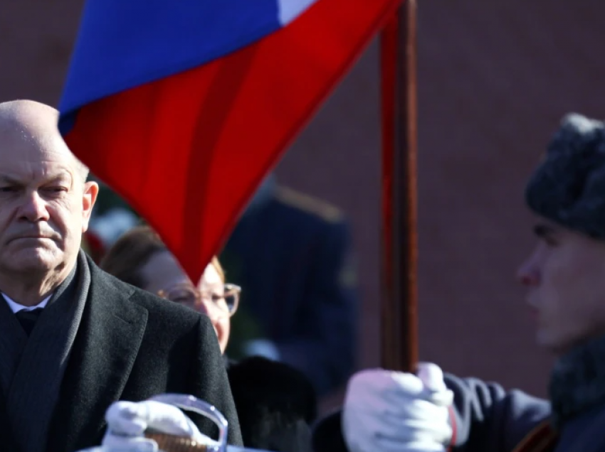  “Putin ka frikë se demokracia do të përhapet në Rusi”