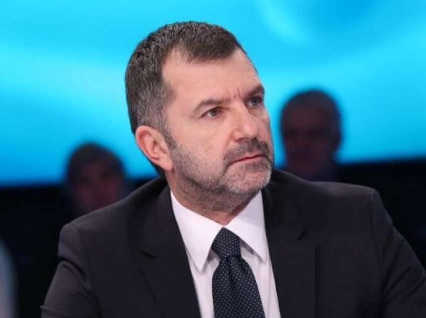 Bushati: Rama konsultohet me Vuçiqin për t’i thënë po ose jo Brukselit