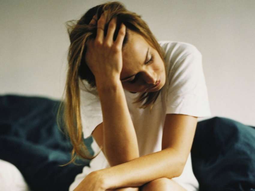 Depresioni mund t’ju shkatërrojë jetën, këshilla si ta evitoni
