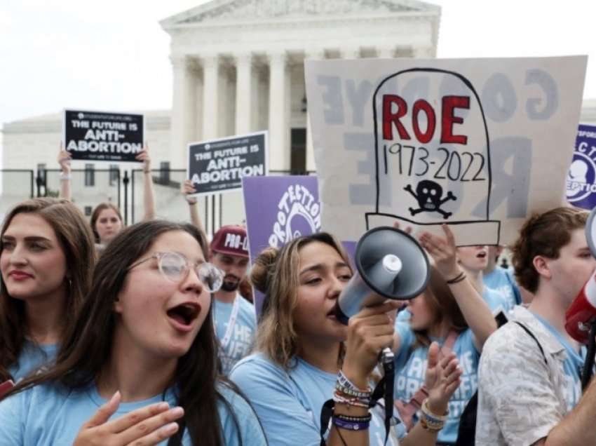 Gjykata e Lartë i jep fund mbrojtjes kushtetuese për abortin