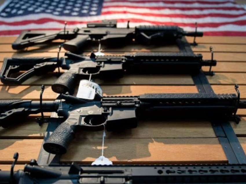 Senati amerikan miraton projektligjin për kontrollin e armëve